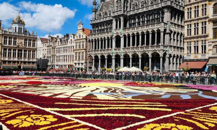 PIAȚA MARE DIN BRUXELLES, O BIJUTERIE A ARHITECTURII