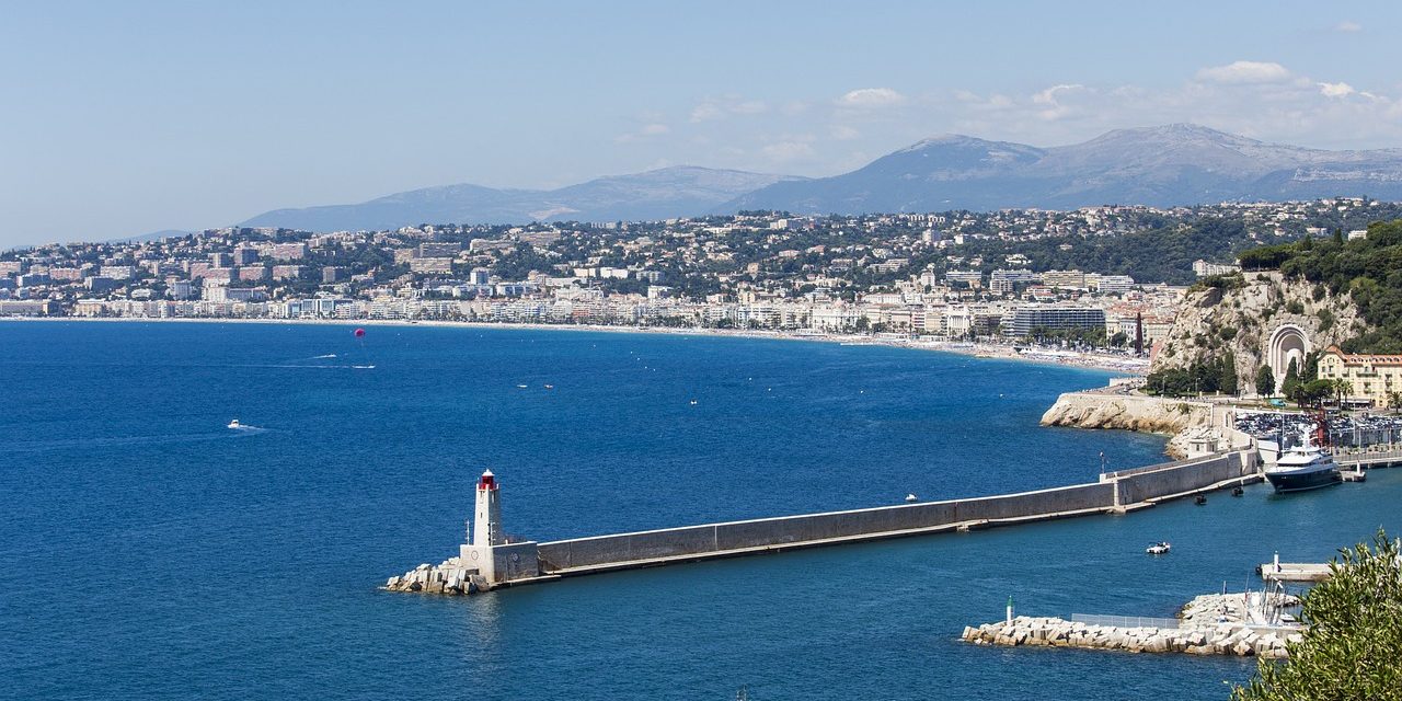 ROMANTISM IN FRENCH RIVIERE