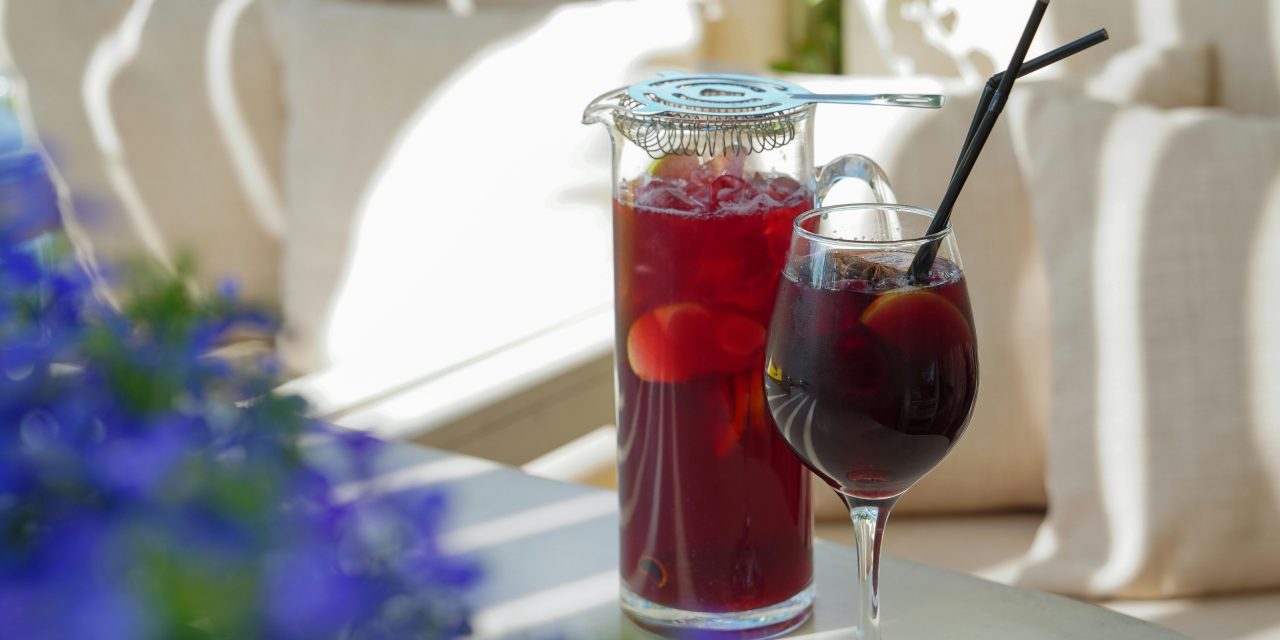 SANGRIA, LE BOISSON ESPAGNOLE DE L&rsquo;ÉTÉ
